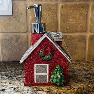 Christmas soap dispenser